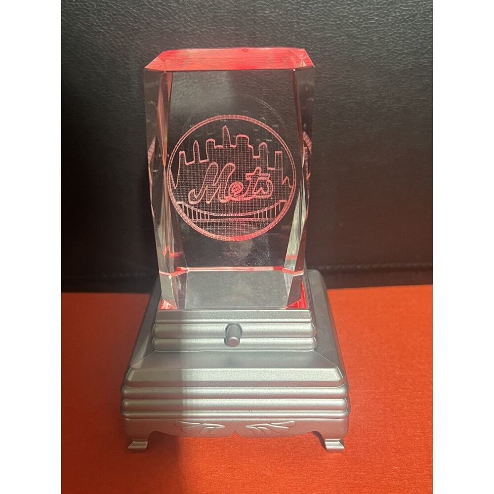 New York Mets‎ Baseball Team Laser Light Crystal & Base